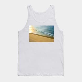 Sun reflectionon the water Tank Top